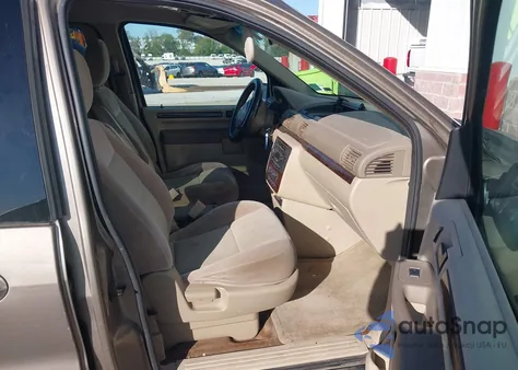 2006 Ford Freestar Sel from USA, damaged, VIN 2FMZA52216BA18462